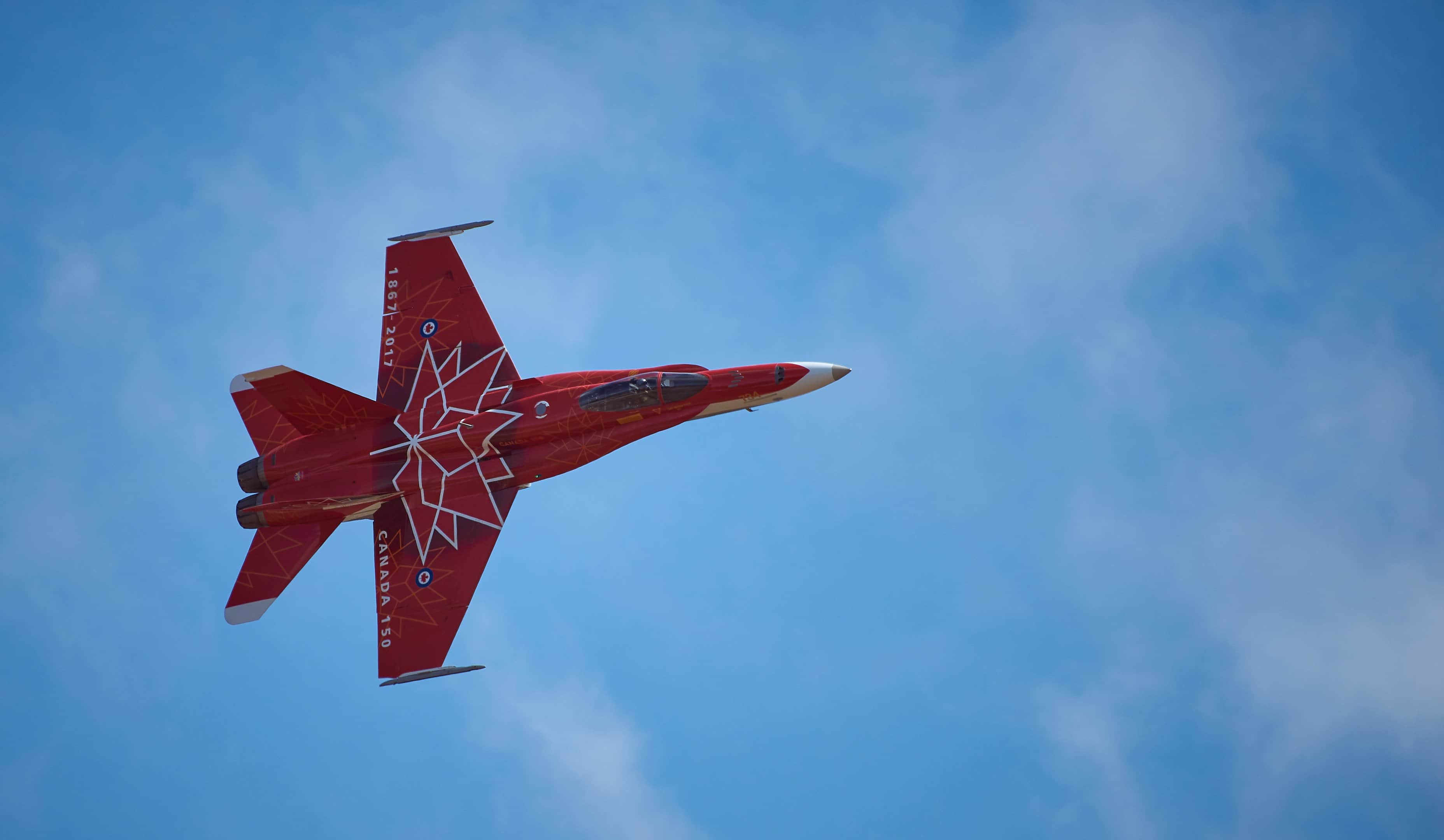 Abbotsford Airshow : 2017-08-13 : Canadian Forces CF-18 in Canada 150 Anniversary Colours
